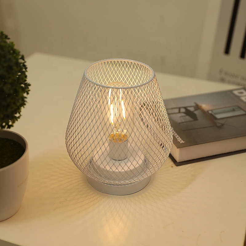 Industrial Bedside Lamp Factory OEM Customized Metal Cage LED Lantern Battery Powered Cordless Accent Light with LED Table Lamps