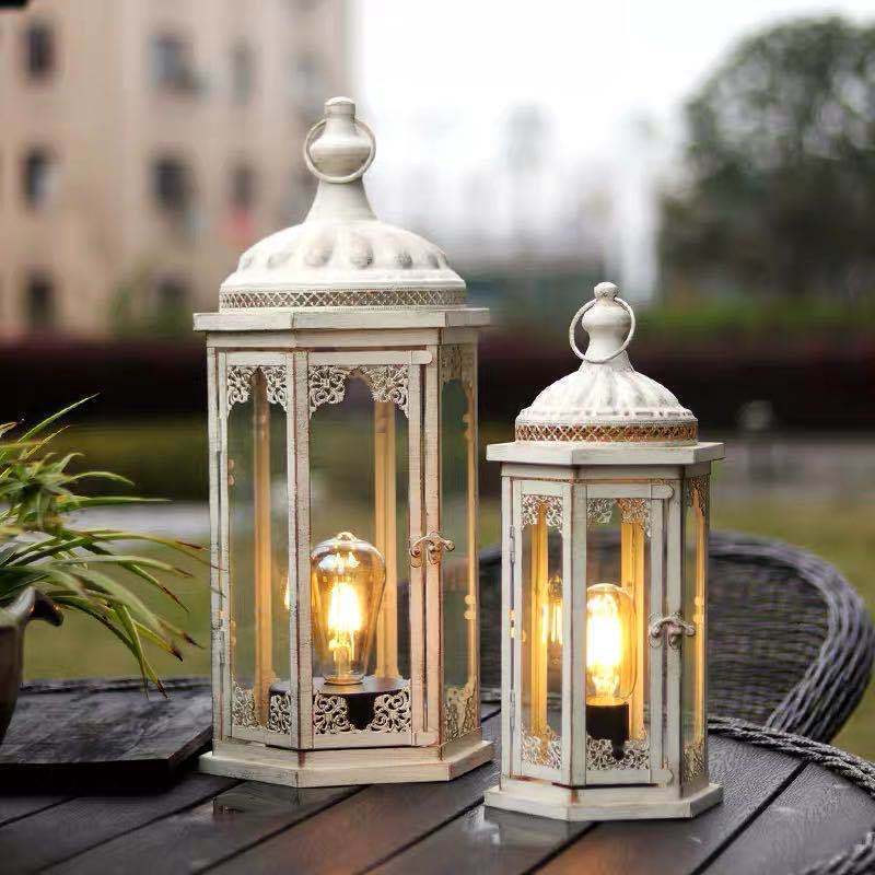 Wedding Metal White Iron Romantic Candle Holder Lantern With LED Candle For Wedding Decoration