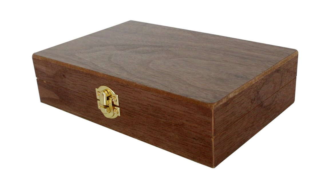 Customized Walnut Coloured Box Wooden MDF Wood Poker Case with 2 Decks of Cards and 5 Dice