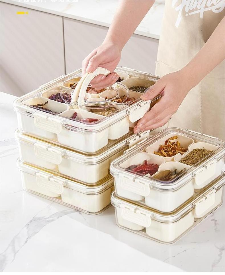 new product 8 Compartments  Plastic Clear Divided Food Serving Tray With Lid And Handle Spices Storage Container