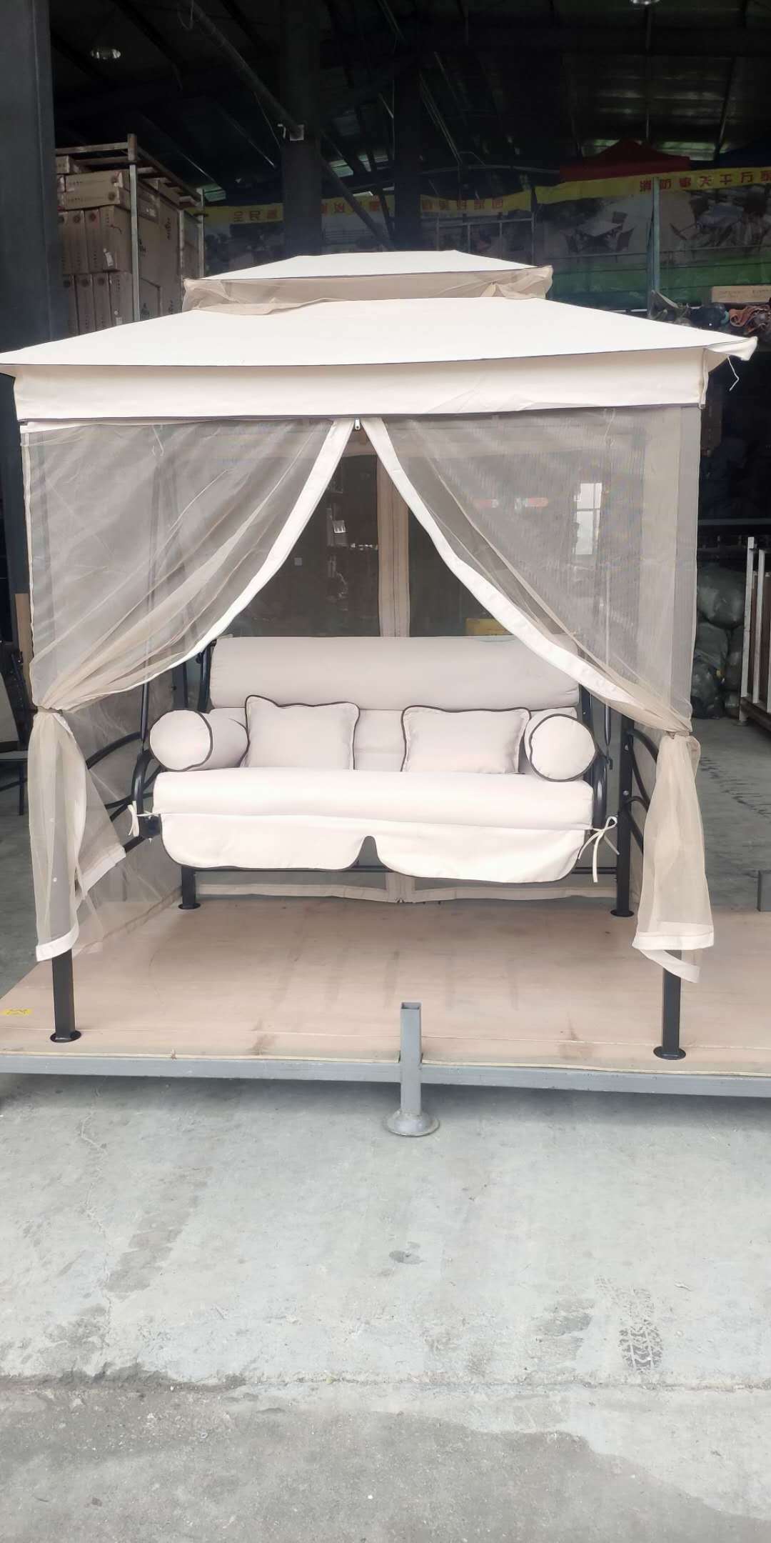 Garden courtyard furniture metal frame patio swing chairs mosquito netting bed net weft yarn Swing with tent