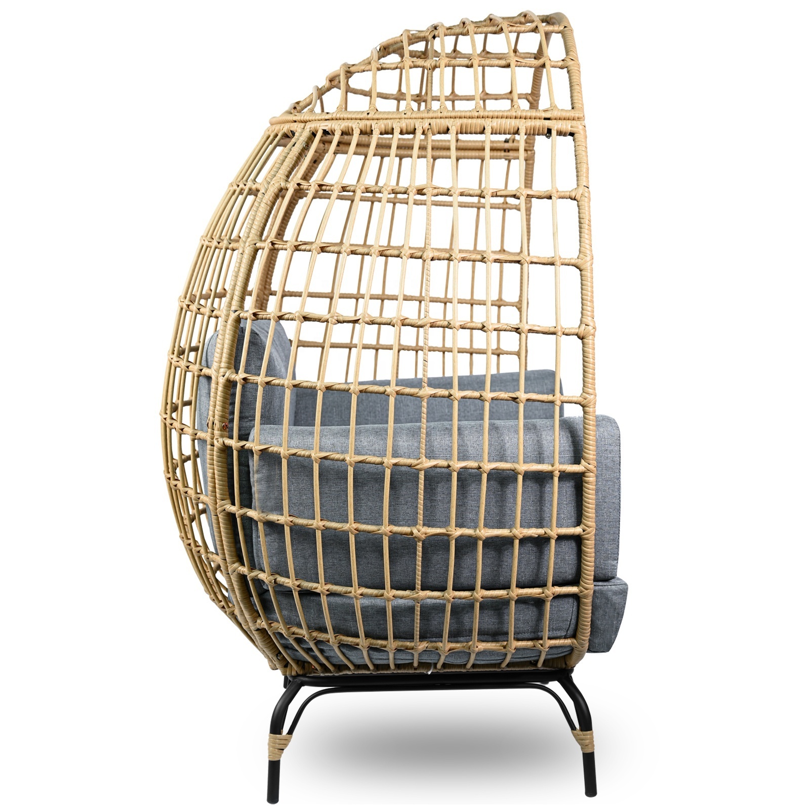 Wholesale Outdoor Indoor Wicker Egg Chair Luxury Patio Rattan Egg Sofa Chair Durable Egg Chair with Soft Padding