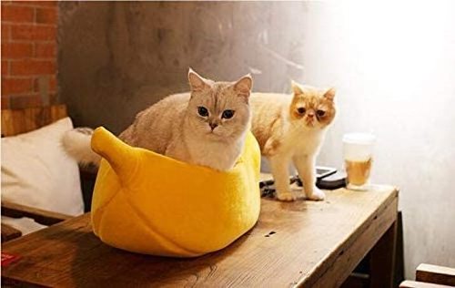 U-PETS Cute banana shaped plush pet soft bed cat beds