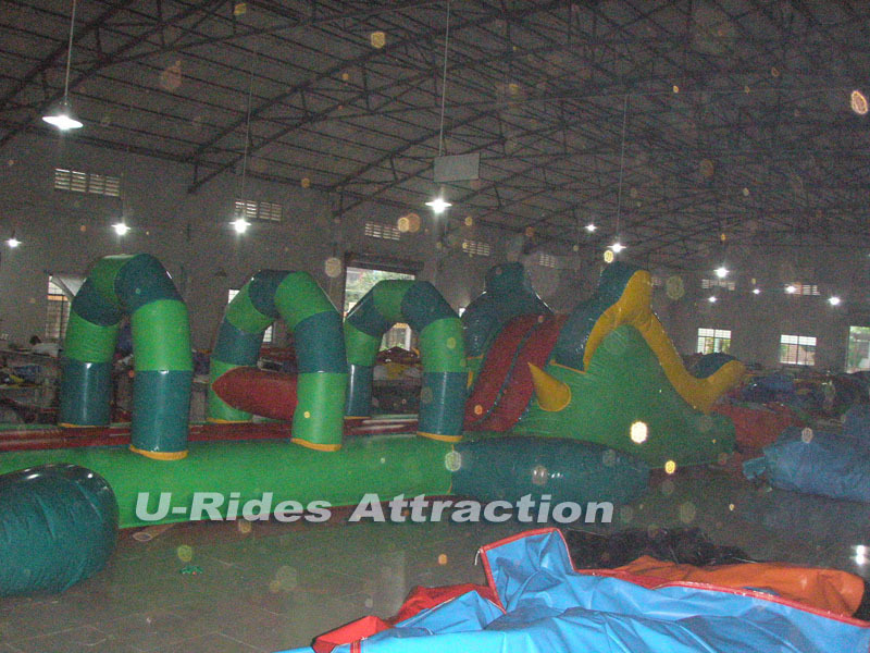 Inflatables water pool inflatable crocodile obstacle run course floating slide