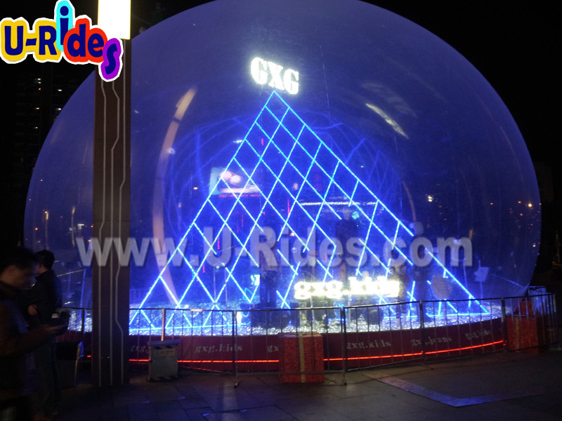 Popular Christmas Snowball Giant Inflatable Snow Globe Ball  For Christmas Decorations Display