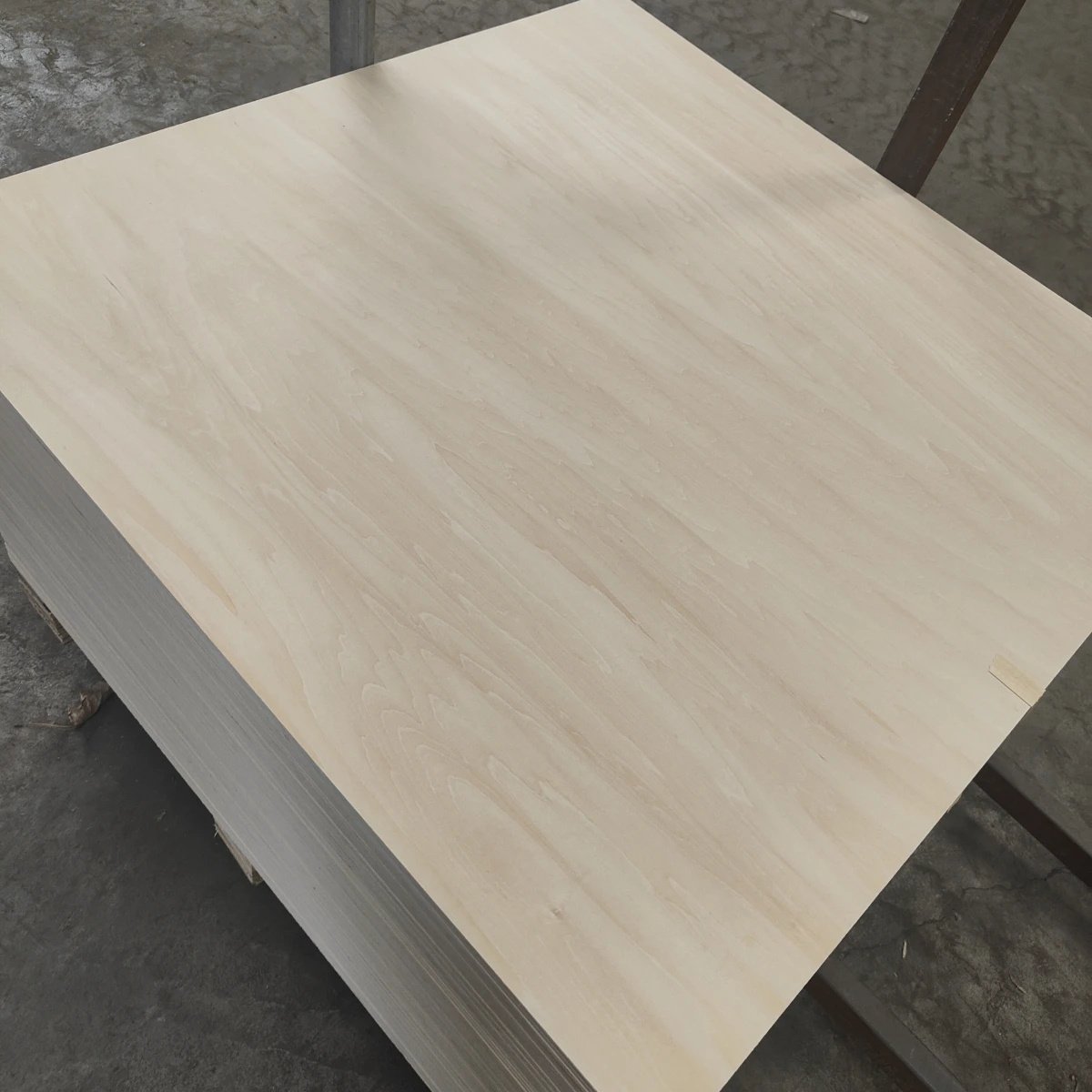 wholesale 1mm 1.5mm 3mm laser cut plywood basswood plywood plywood sheet 4x8 timber melamine board pvc sheet