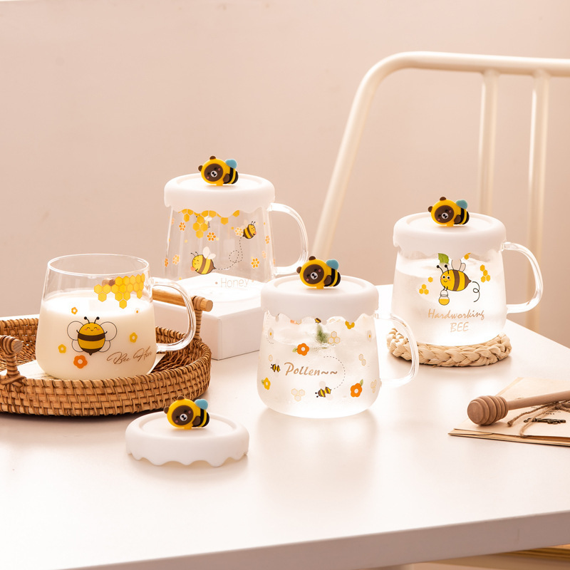 Cartoon little bee glass cup  large capacity with lid spoon household water cup office tea cup