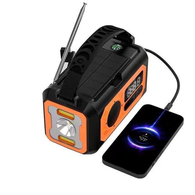 Rechargeable FM /AM Radio portable outdoor radio with LED Emergency light compass FM radio with SOS flashlight