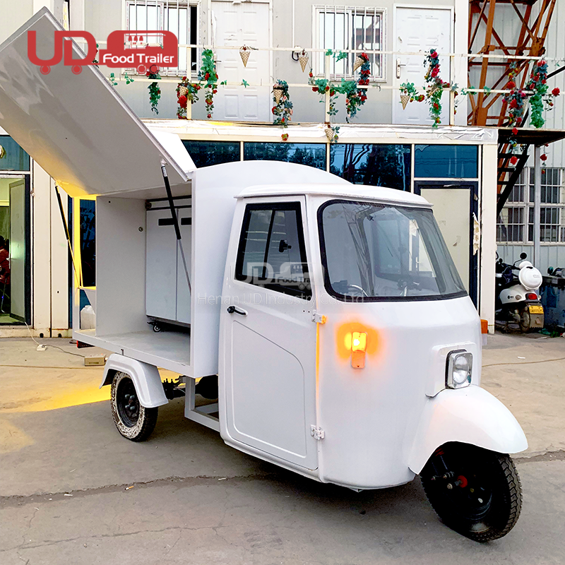 Hot Sale Mobile Bar Truck Taco Food Truck Tricycle Tuk Tuk Ice Cream Cart Beer Bar Ape 50 Trike Food Cart