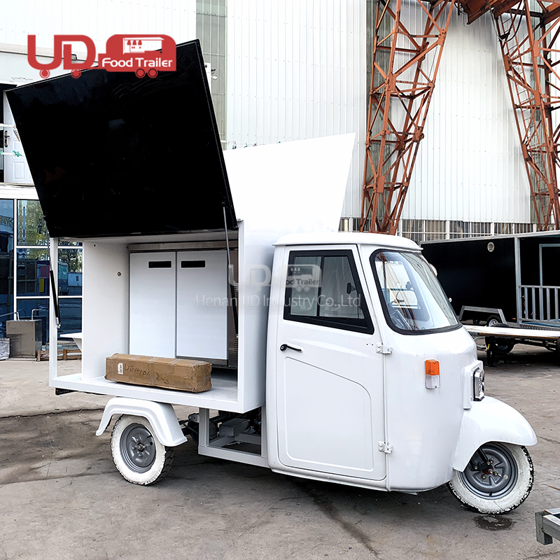 Hot Sale Mobile Bar Truck Taco Food Truck Tricycle Tuk Tuk Ice Cream Cart Beer Bar Ape 50 Trike Food Cart