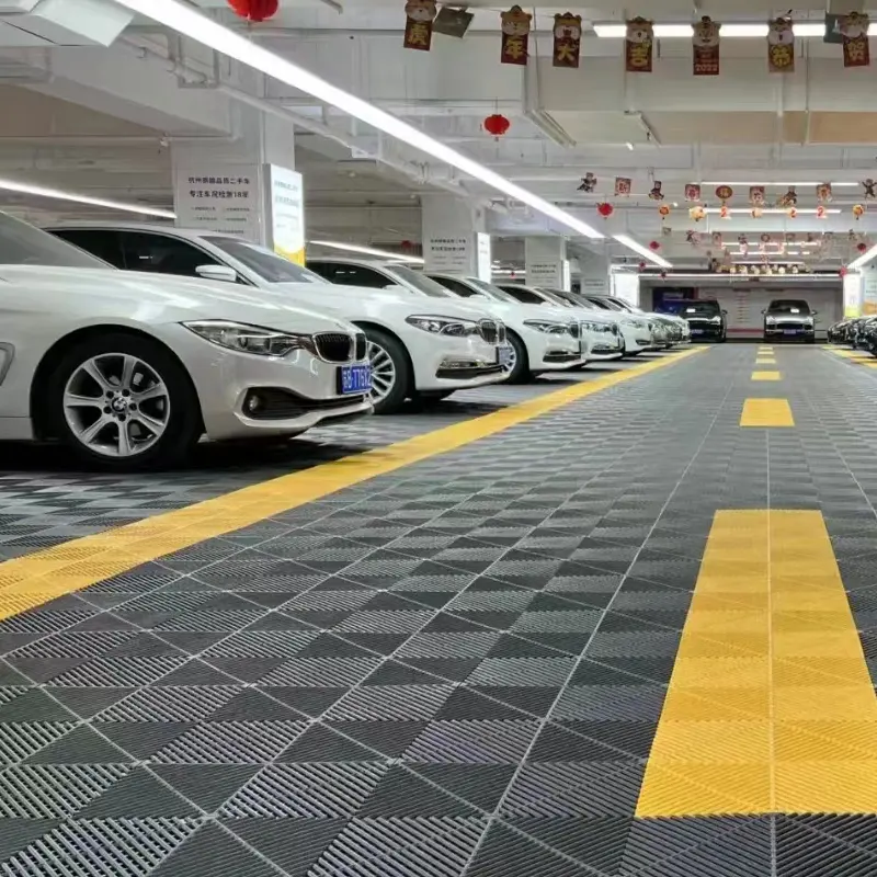 40*40*2 CM Plastic Car Wash Garage Flooring Square Drain Grid Mats In Vented Modular Tiles