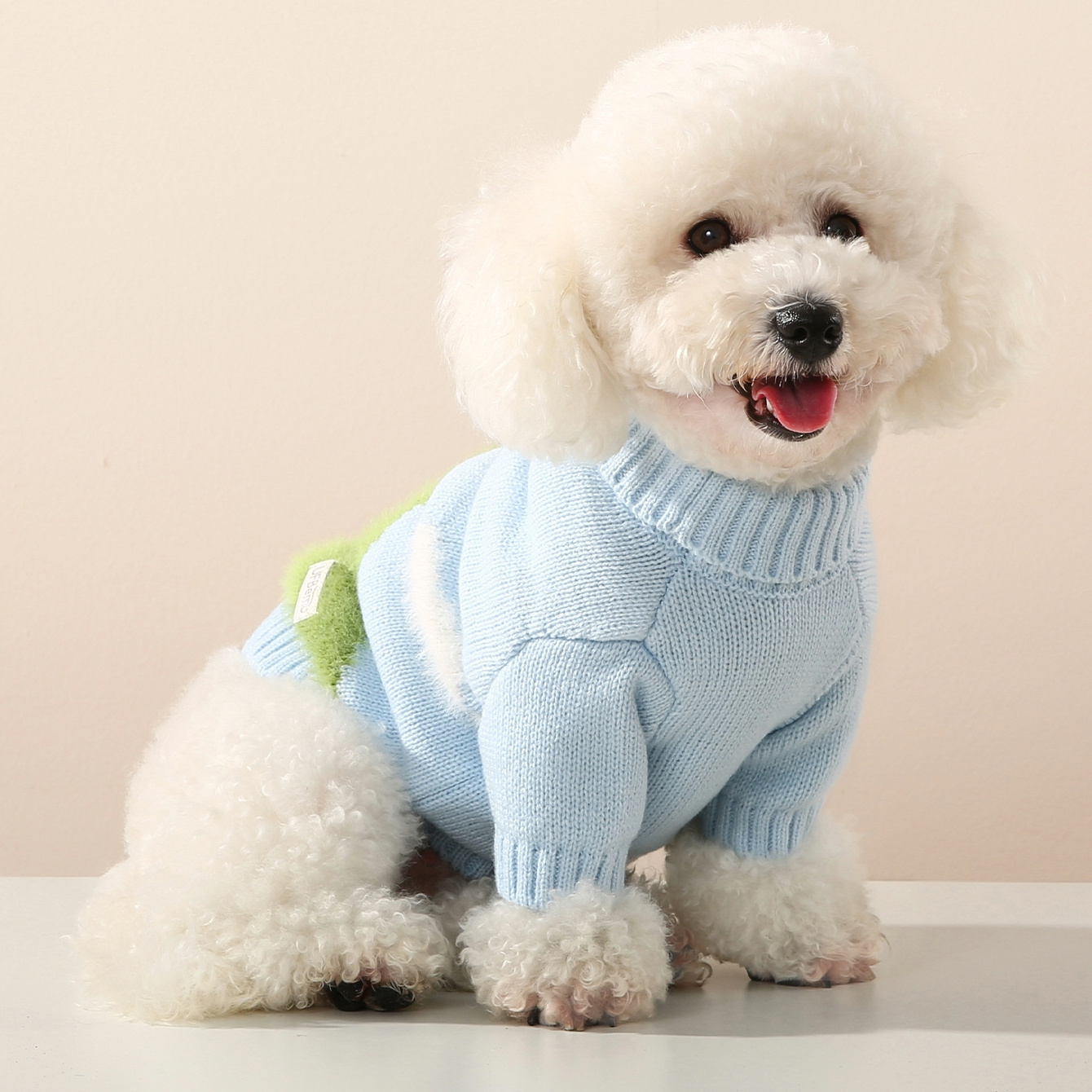 UFBemo pet Handmade Sweaters Eco Friendly Comfortable Breathable Warm Autumn Winter Clothes Knitted Pet Cat Dog Sweater