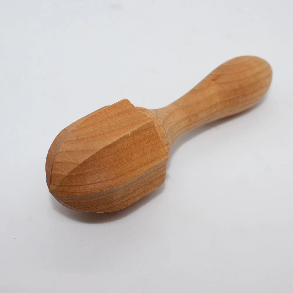 Hot sale kitchen gadgets wooden lemon reamer tools hand press garlic squeezers crusher best design high quality