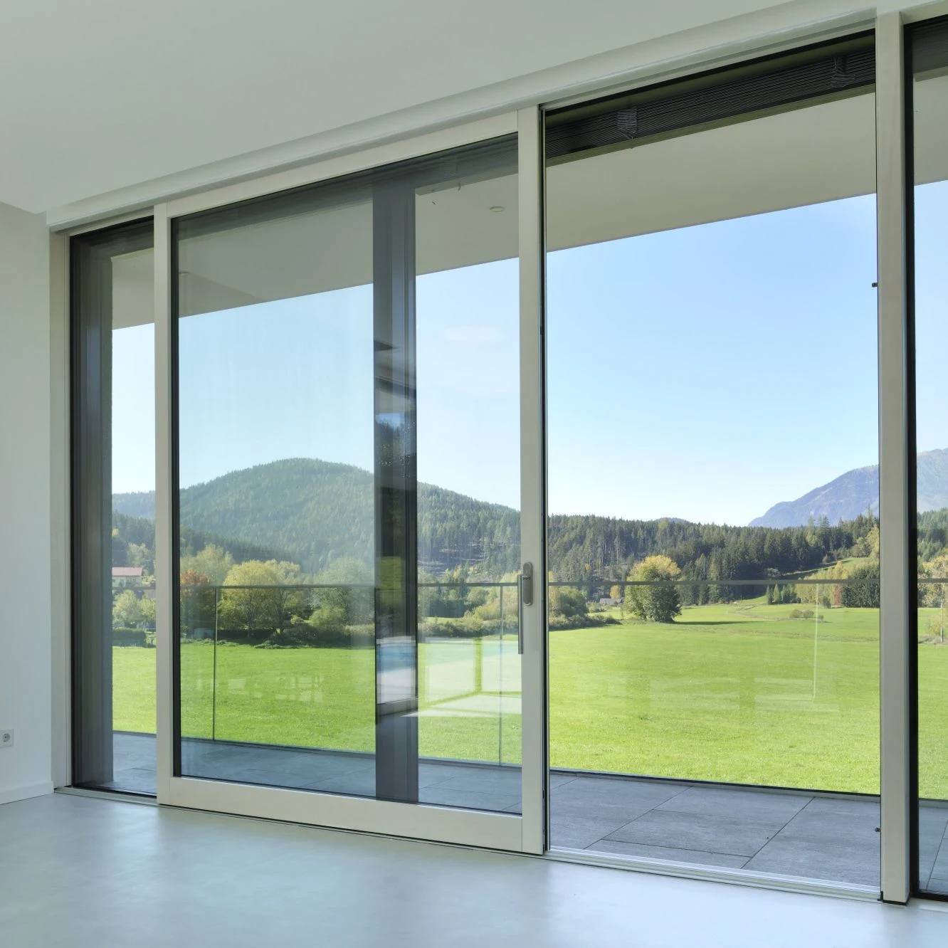 Hot Selling Double Layer Tempered Glass Sliding Door Aluminum Alloy  for Home Balcony or Office Use