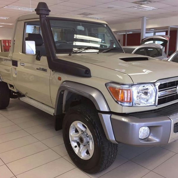 Hot Sale Cheap Land Cruiser 4x4 Diesel Double Cabin Pickup