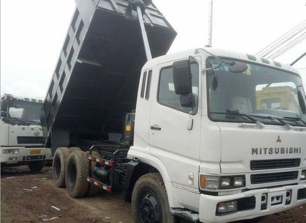 cheap price used ISUZU dump  truck  in high quality