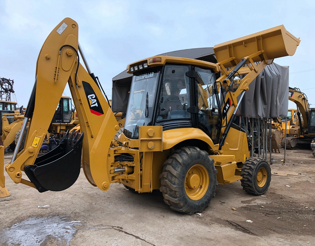 Second hand 4*4 tires drive backhoe wheel loader cat416e  Year 2019 original caterpillar brand manufacture in U.K. in stock