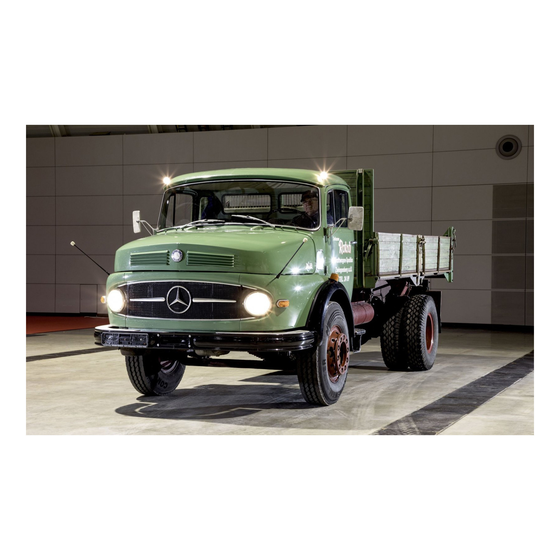 Manufacturing price Benzs Used mercedes truck Mercedes 480hp Large