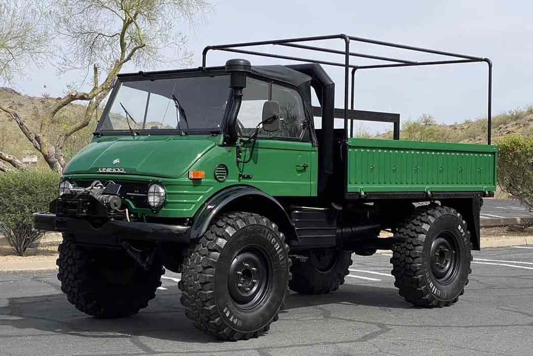 8-speed manual Transmission USED MERCEDES-BENZ UNIMOG Trucks For Sale / Used 1991 MERCEDES BENZ UNIMOG U2100 for Sale