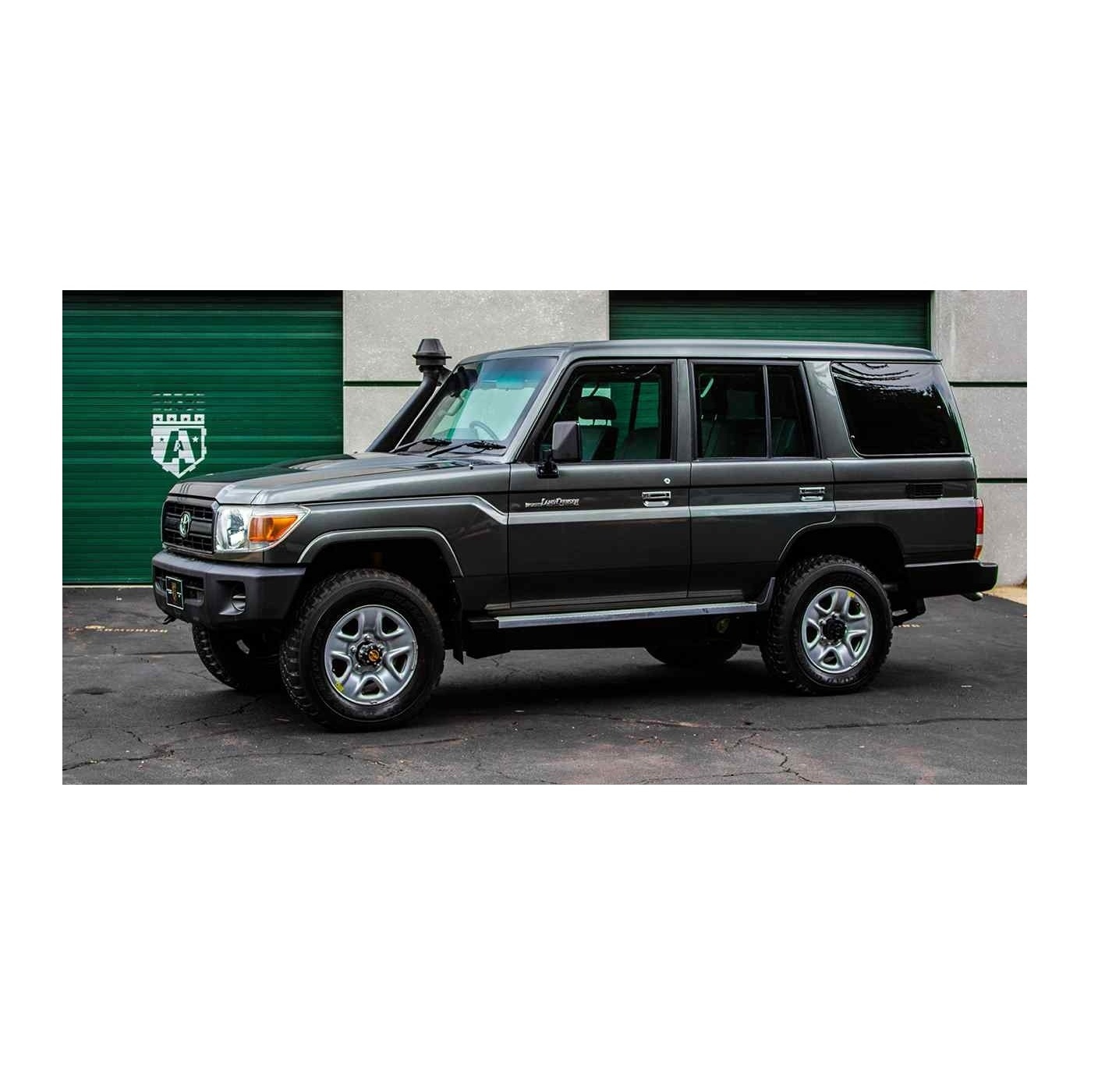 FAIRLY Used cars land cruiser Large SUV japanese cheap Toyota used cars for sale