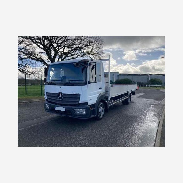 3ton 4ton 5ton refrigeration trucks Used Mercedes garage truck for sale