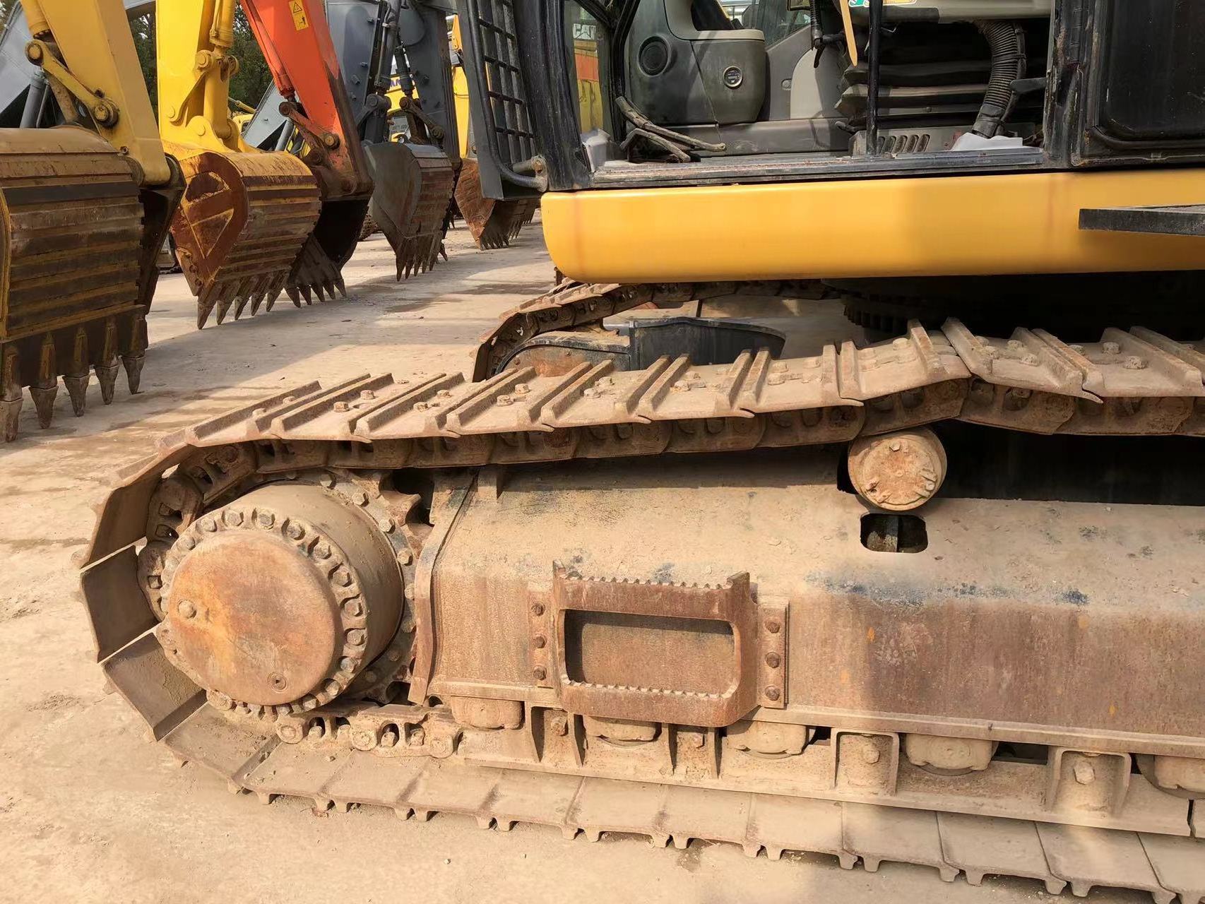 Best price 49 ton  big crawler excavator CAT 349 used excavator in good condition for sale