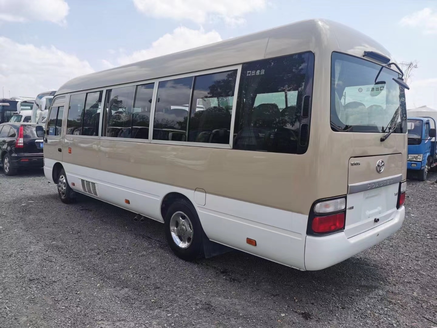 China made Toyota Coaster SCT6705GRB53LB Bus Coach