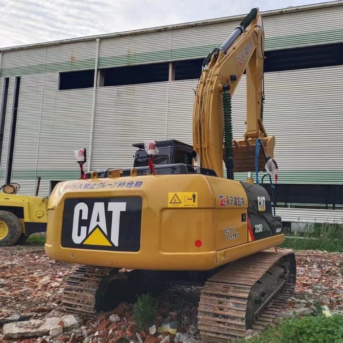 Used Japan surplus excavadoras CAT 320 320C 320B 320D2 320GC 320DL excavator good condition and original design used excavator