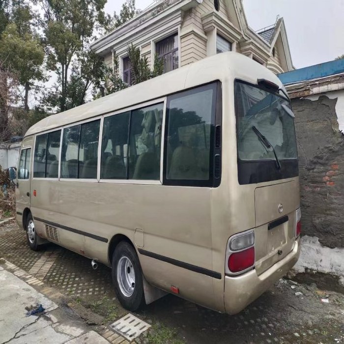 used  Original Japan Used Toyo ta Coaster Mini Bus For Sale Toyo ta Coaster Passenger Bus