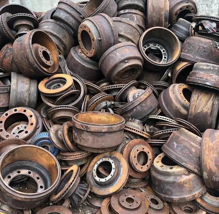 HMS 1 HMS 2 METAL SCRAP USED RAILS CAST IRON Scrap Copper Wire scarp  Aluminum Used Beverage Cans Scrap