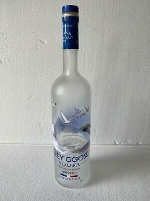 CIROC Vodka French Vodka French Grey Goose 1L Vodka size 375ml 750 mL