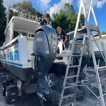 Used Yamaha V6 to 4.2L Outboards 225300 Motor and Engine