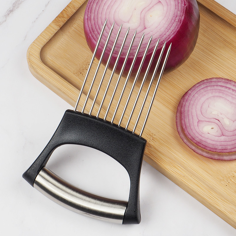 Kingwise Multifunction Kitchen Gadgets vegetables slicer cutting aid holder Stainless Steel Vegetable Fruit Onion Holder Slicer