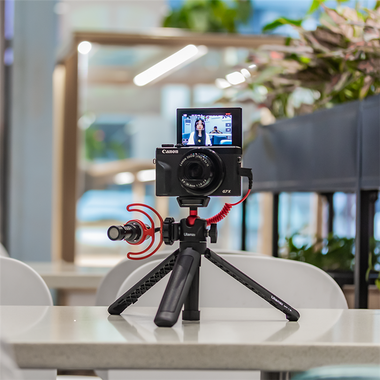 Ulanzi MT-16 Small And Portable Smart Tripod Camera Tripod For Taking Wide Angle Views