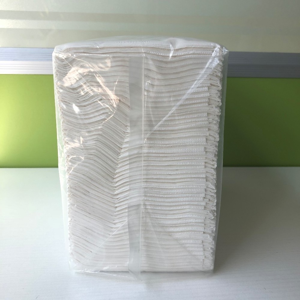 Hot selling Soft Airlaid  43CM Virgin White Paper Napkins for US Restaurant or Home Use 1/8 Fold