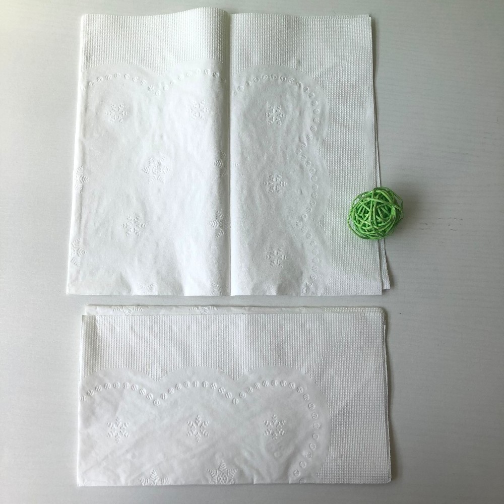 Hot selling Soft Airlaid  43CM Virgin White Paper Napkins for US Restaurant or Home Use 1/8 Fold