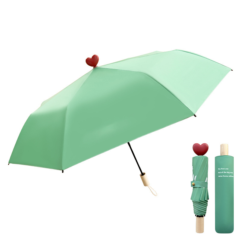 Cute Design Umbrella For Gift Present 21 Inch Heart Shape Top Rain Umbrella With Wooden Handle