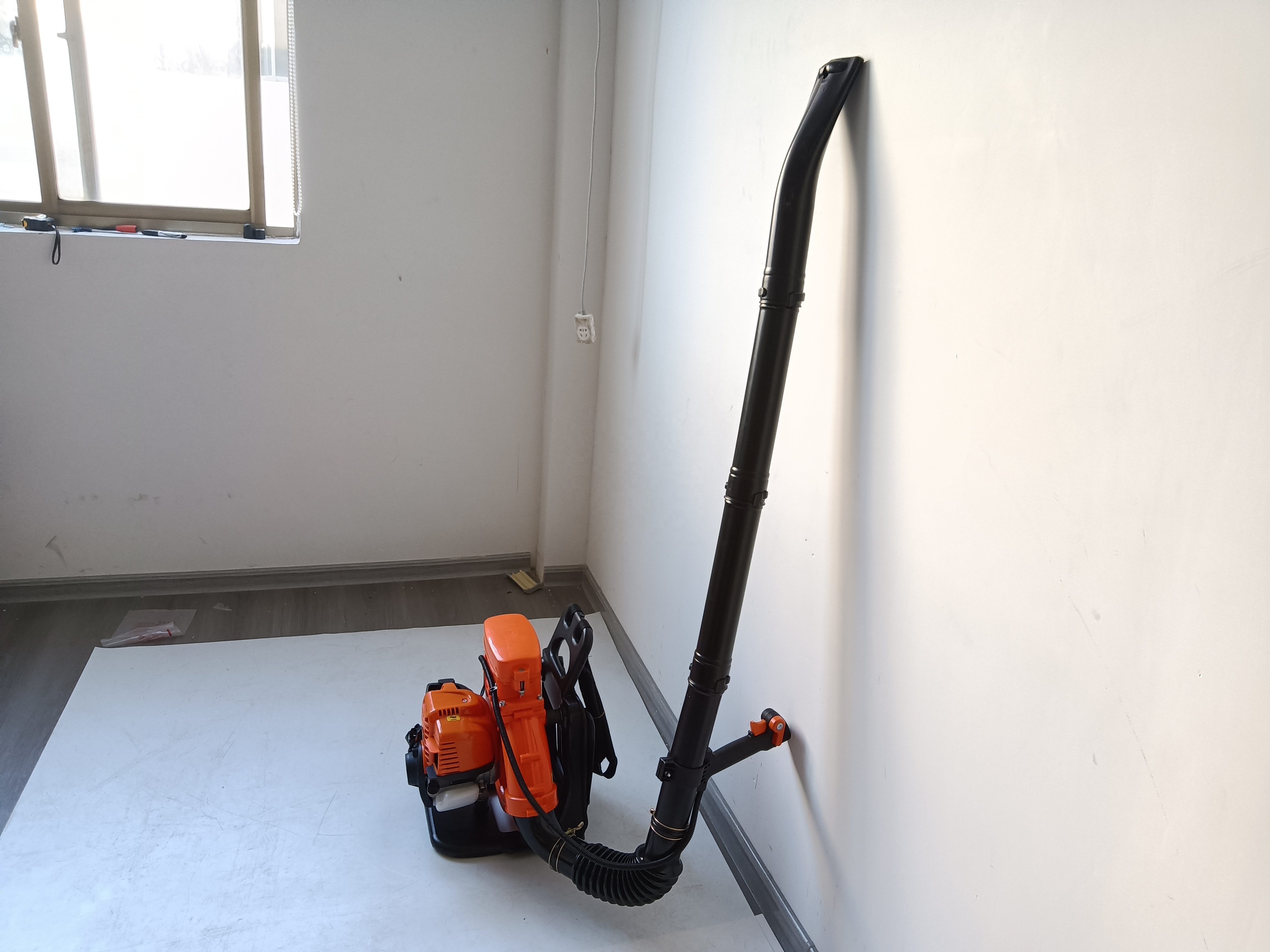 UM High Quality Garden Tools 38cc Gasoline Power Leaf Blower Backpack Blower EB437 Floor Clean machine