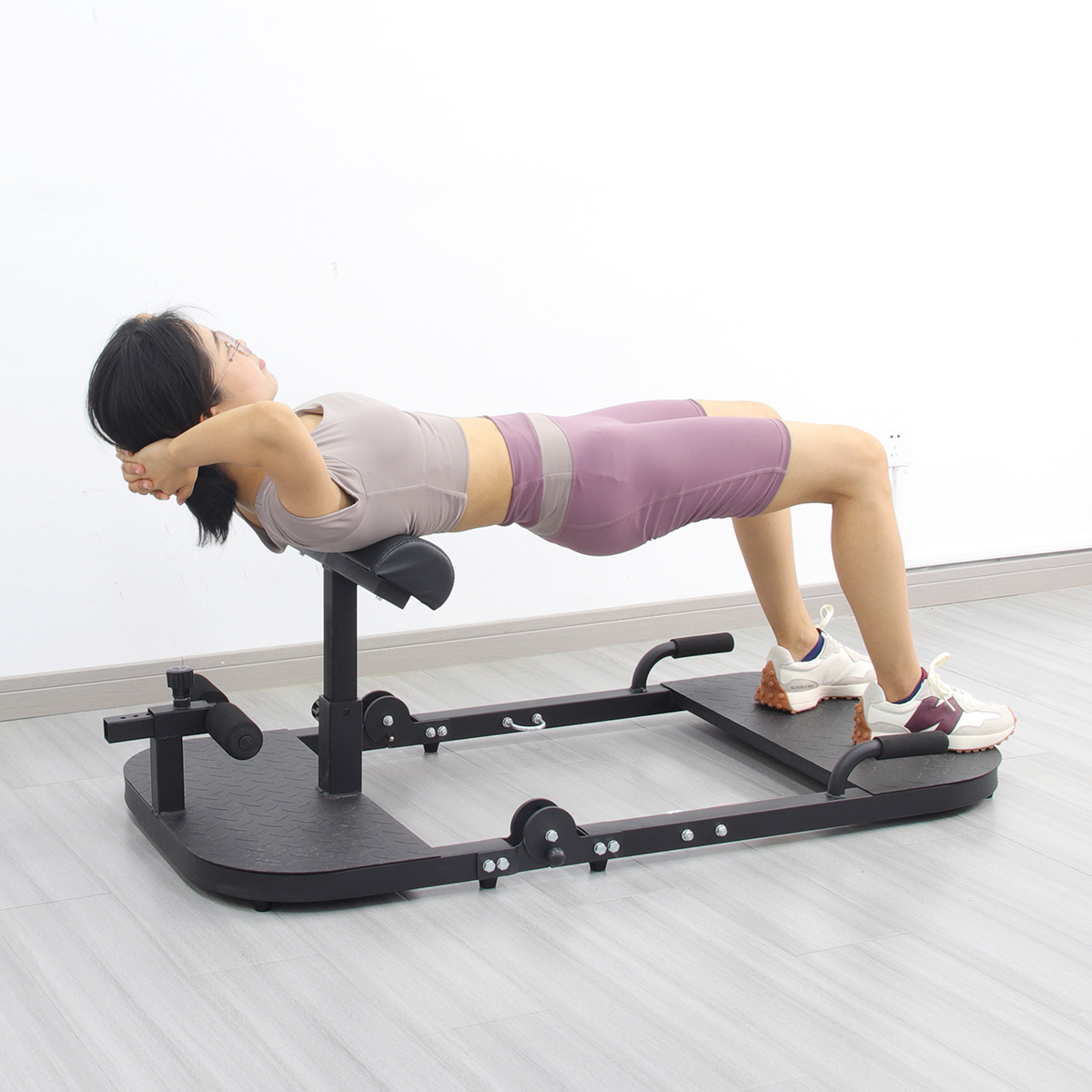 Factory Price Customized Exercise Hip Up Trainer Fitness Workout Portable Hip Thrust Machine