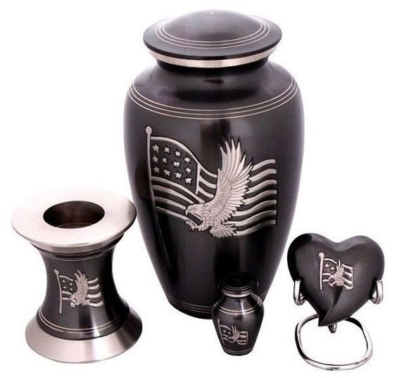 Hot Selling New American Cremation urn Funeral Supplies Three Custom Pieces Set Heart Keepsake Good Giftware Cremation urn Set