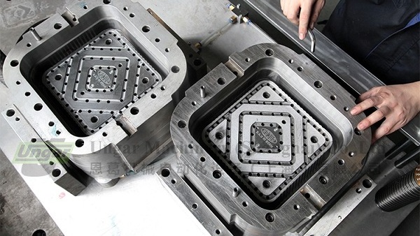 Stable output Aluminum foil container moulds(1-5 cavities)