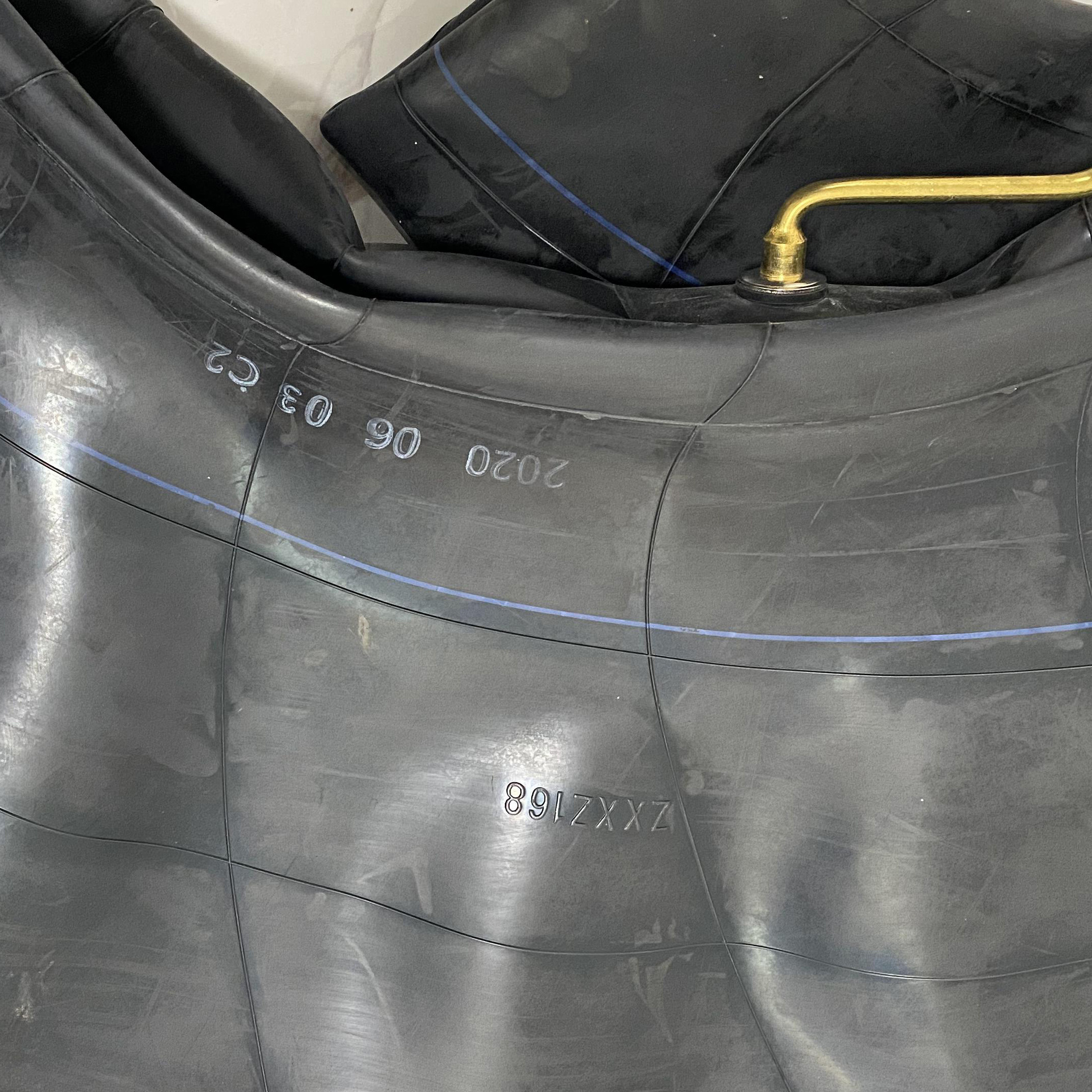 Truck Butyl Tube 1100r20 Inner Truck Tyre Tube Truck Inner Tube