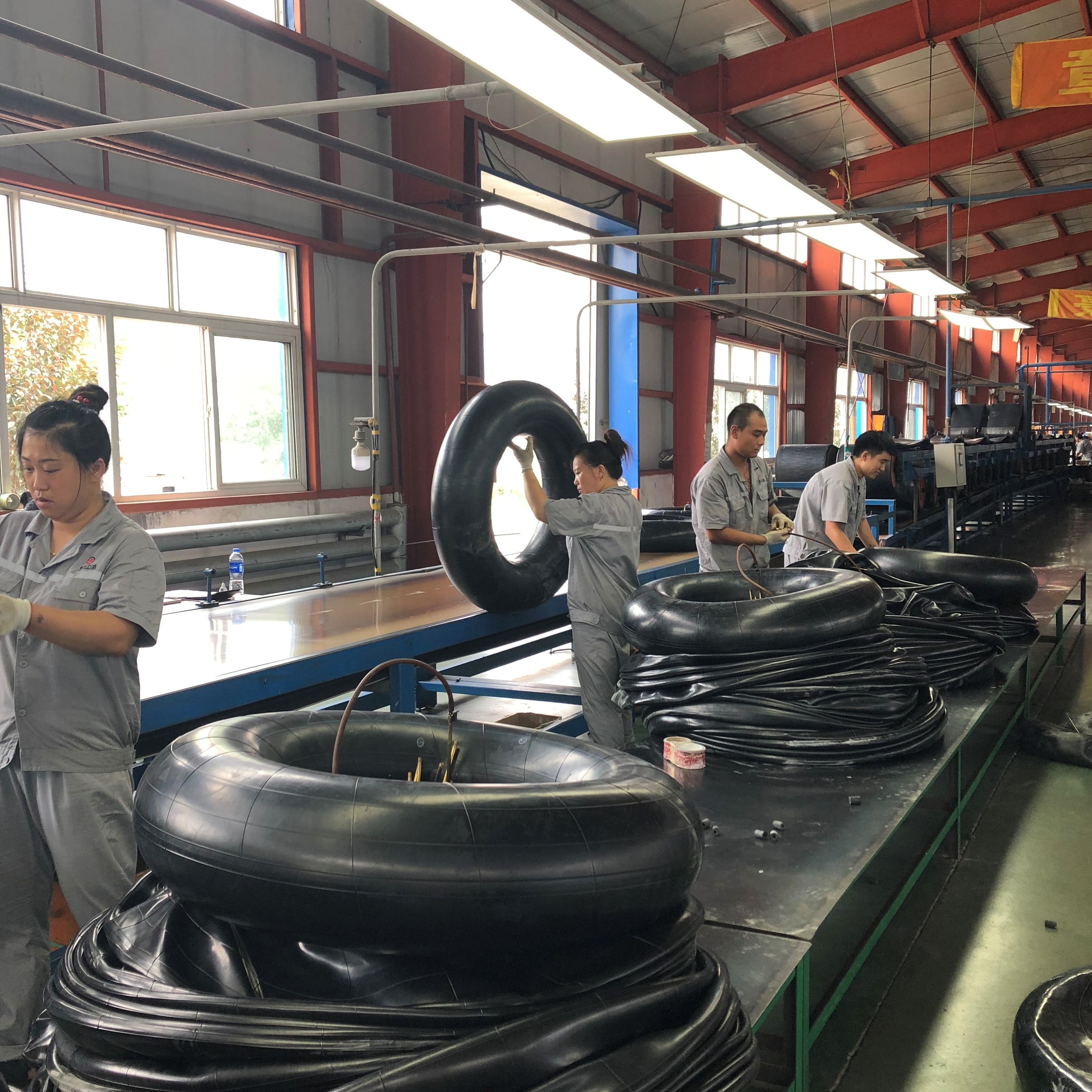 cheap OEM heavy duty truck tire 11.00-20, 1100R20, 1100.20, 11.00R20, 11/00/20  butyl rubber inner tube