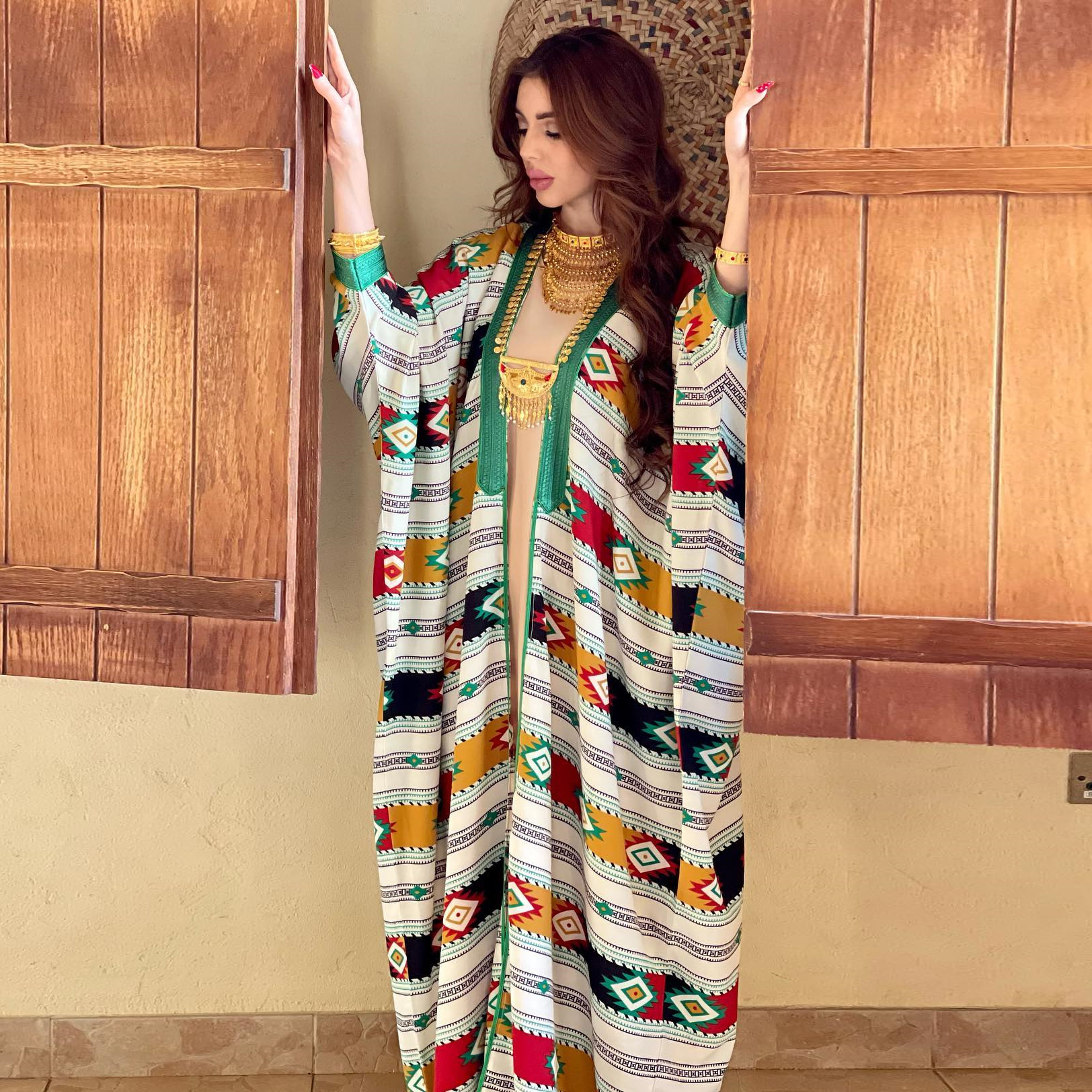 2024 Latest Design 2 Pieces Dubai Islamic Caftan Marocain Arabic Dress Turkish Abaya Muslin Dresses Women