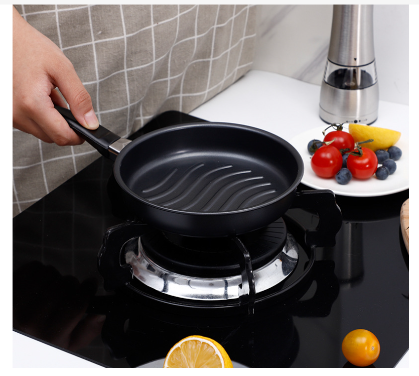 Factory direct selling 16 cm small fried cooker ripples without dipping pot frying pan, steak store frying cooker home small