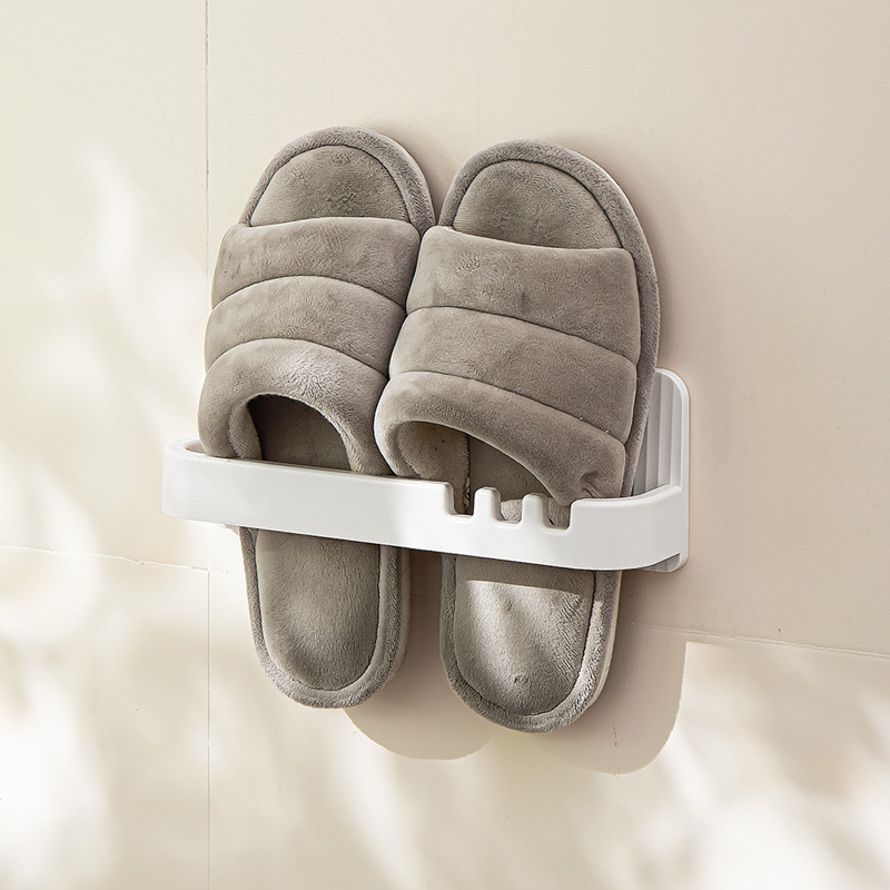 Wall hanging slipper shelf artifacts Shoe storage behind the bathroom door perforation-free shoe shelf storage shelf