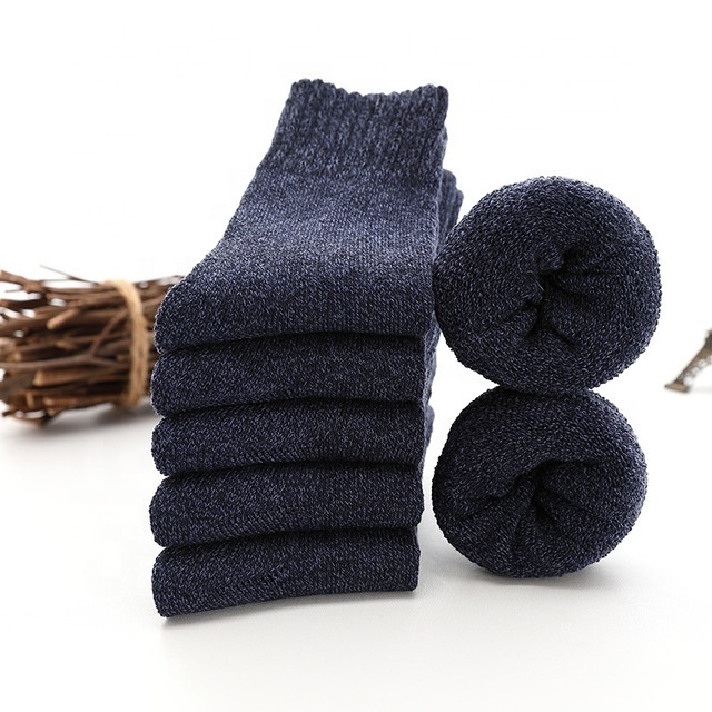 Custom Thick Autumn Winter Warm Stripe Wool Socks Women Velvet Mid-tube Ladies Cashmere Solid Color Socks Knitted Crew Socks