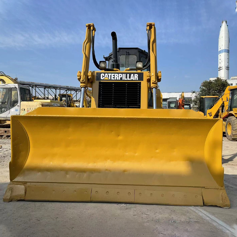 Original Japan Used caterpillar bulldozer D6G D7G crawler dozer with ripper and winch for sale