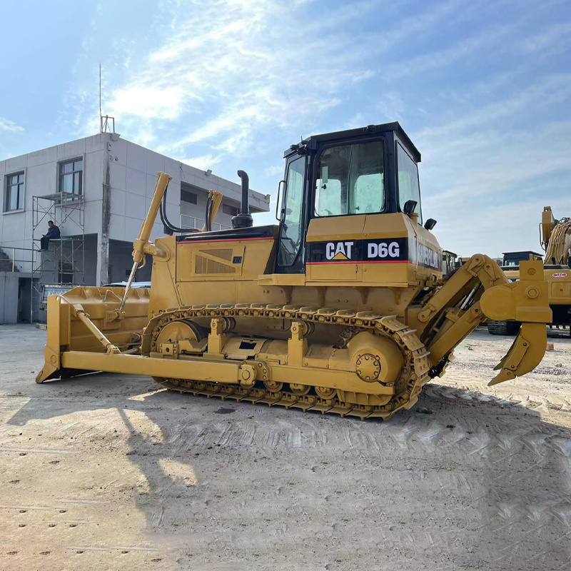 Original Japan Used caterpillar bulldozer D6G D7G crawler dozer with ripper and winch for sale