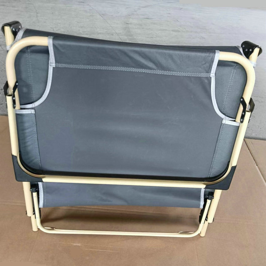 Wholesale Portable Metal Folding Chairs Sleeper with Pillow Foot Rest Carry Bag  Outdoor Deck Lounger Pool Edge Recliner Chair